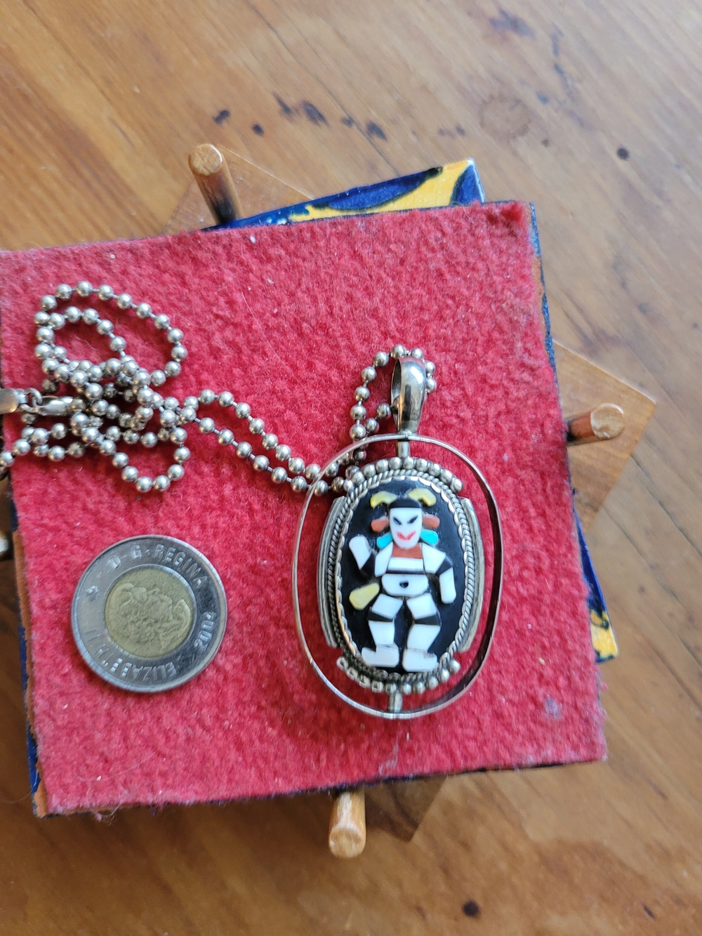 Vintage Mosaic Inlay Pendant Necklace - Black, White, Red, Yellow